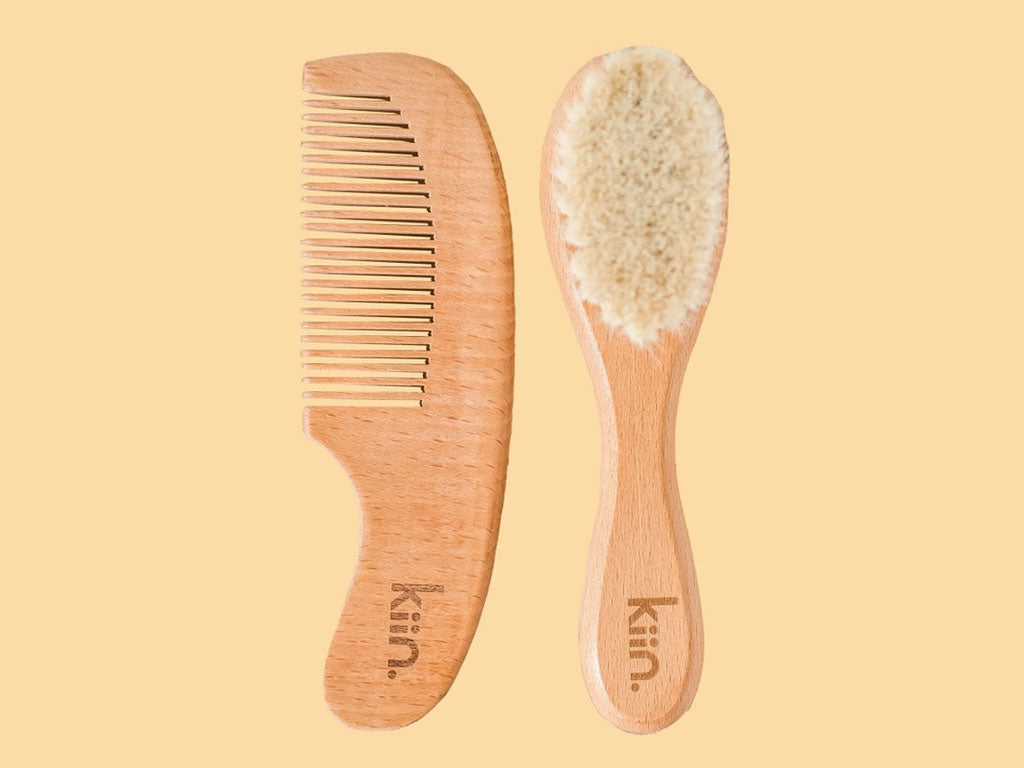 Kiin Baby | Wooden Baby Hairbrush + Comb set