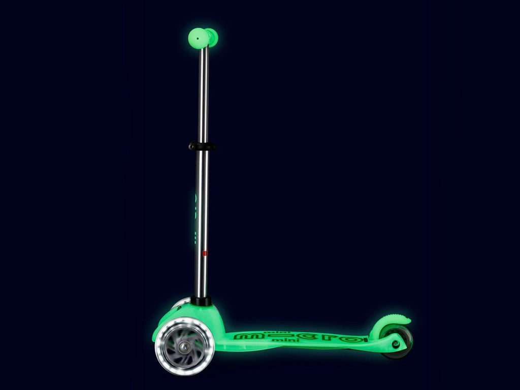 Mini Micro Deluxe GLOW LED Scooter | Icy Lime