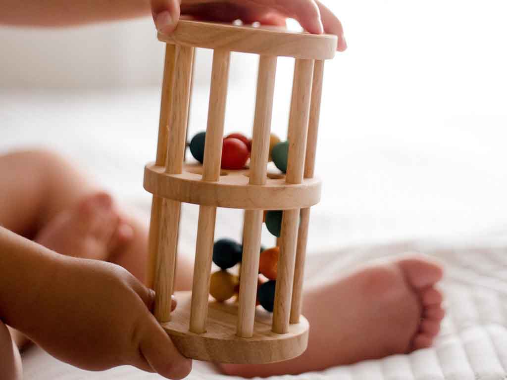 Qtoys mini rainmaker wooden toys for babies at Young Willow